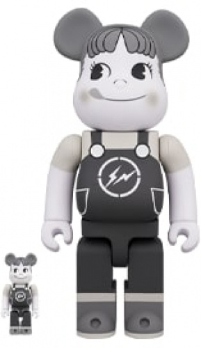 ベアブリック 400％ BE@RBRICK MILKY THE CONVENI PEKO 100％＆400％ BLACK