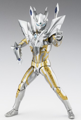 S.H.Figuarts ウルティメイトシャイニングウルトラマンゼロ（ウルトラマン ニュージェネレーション スターズVer.）