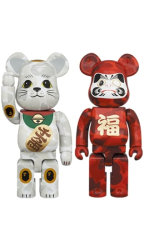 ベアブリック 400％ BE@RBRICK BAPE(R) 招き猫 & 達磨 2PACK